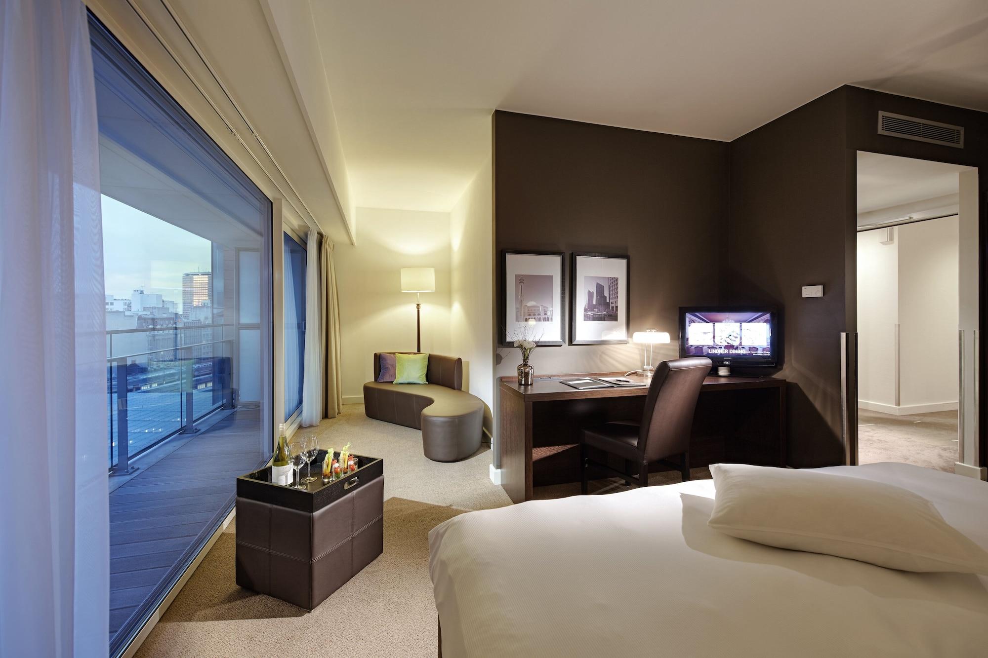 Lindner Hotel Antwerp, Part Of Jdv By Hyatt Exterior photo