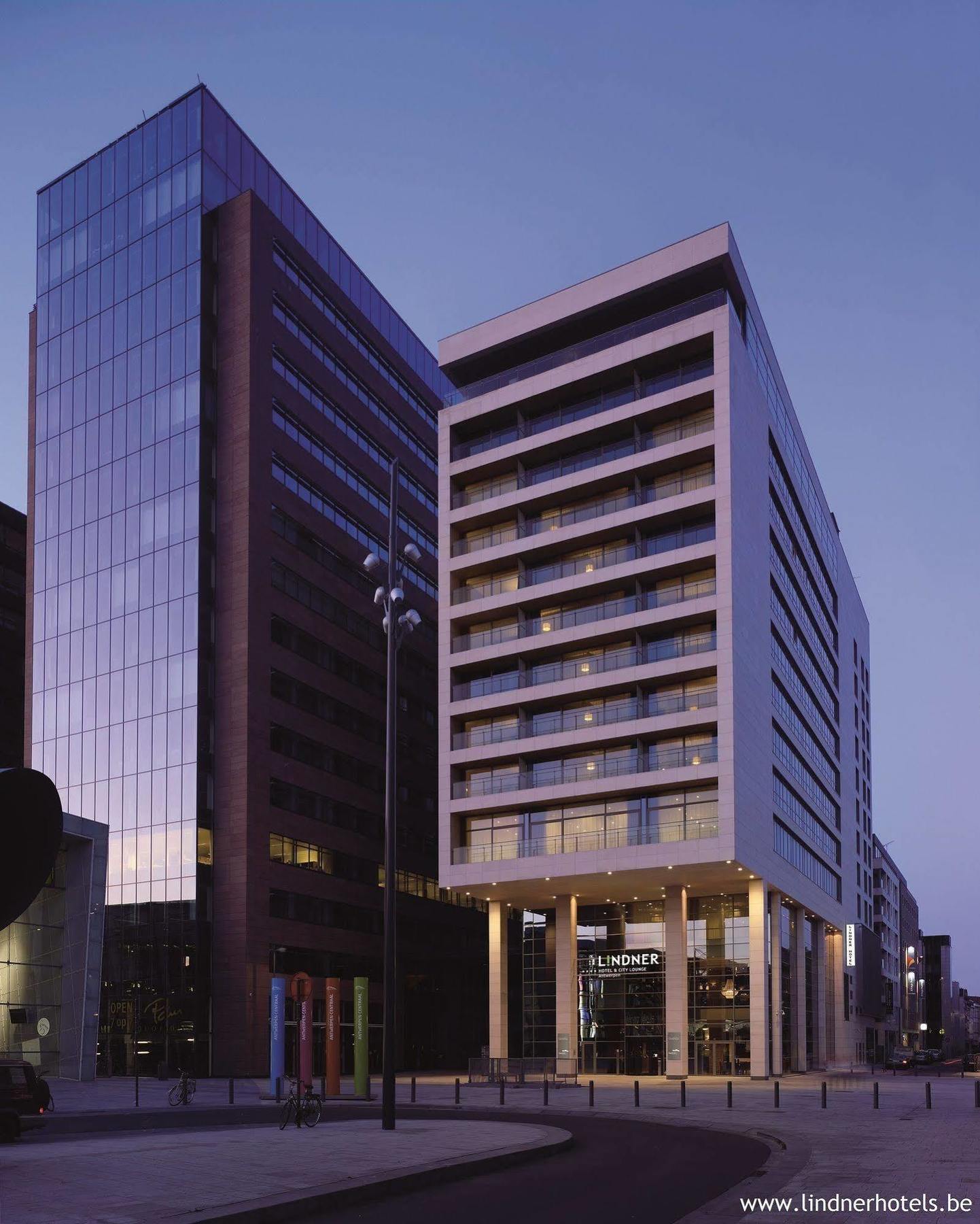 Lindner Hotel Antwerp, Part Of Jdv By Hyatt Exterior photo